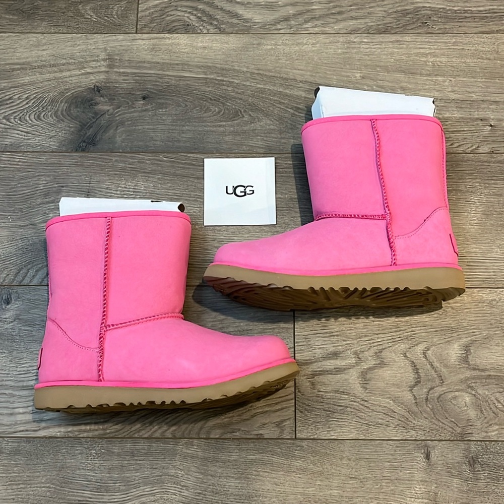 UGG Kids Classic Weather Short Boots